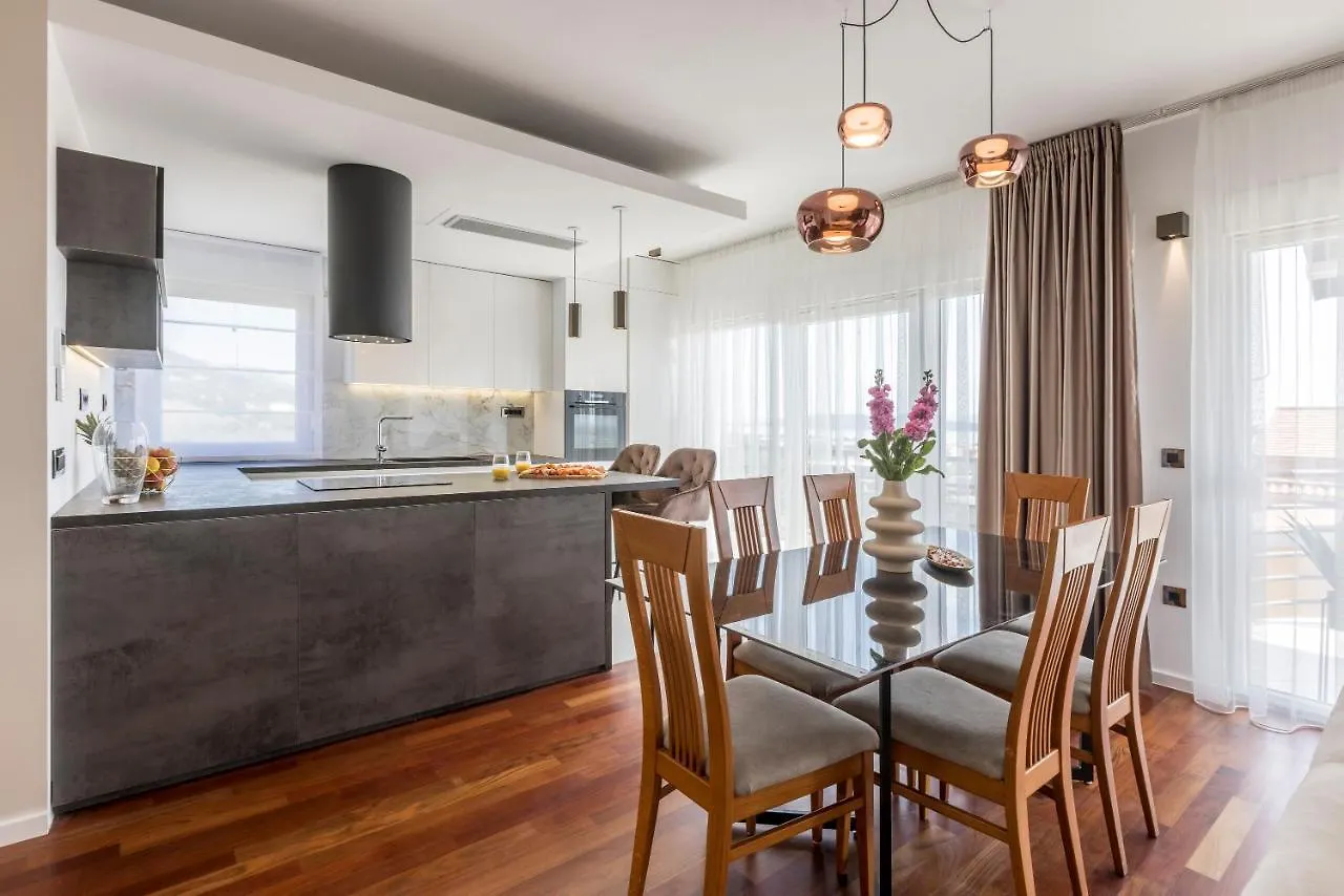 Vila House Matija Kaštel Stari